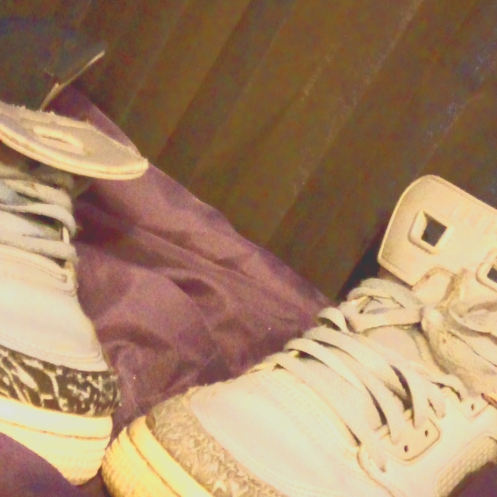Air Jordans Zebra rose gold and lavender size 7